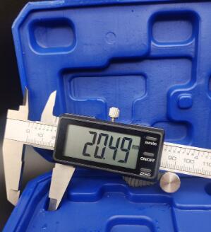 MT1114-B full screen digital caliper 